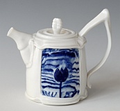 Blanc-de-Chine porcelain Teapot Tulip