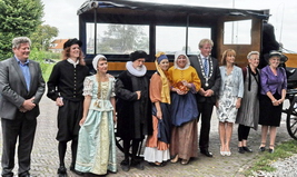 Liefs, Vermeer - gezelschap arriveert per koets