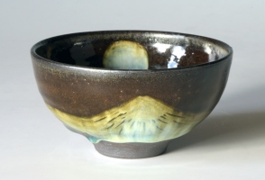 Tineke van Gils - Chawan Fuji-Moon-Lake